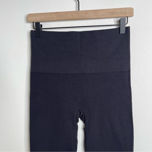 SPANX Seamless Side Zip Leggings Very Black Size L Revolve - Picture 5 of 13